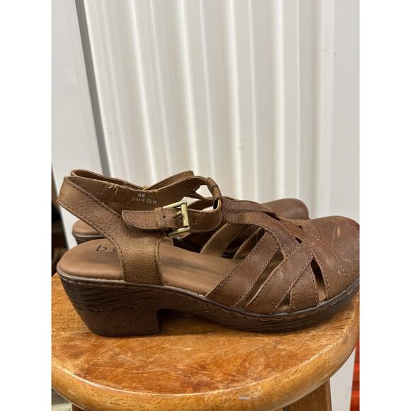 BOC Born Concept Brown Leather Strappy Wedge Sandals Women's 8 - Picture 2 of 5
